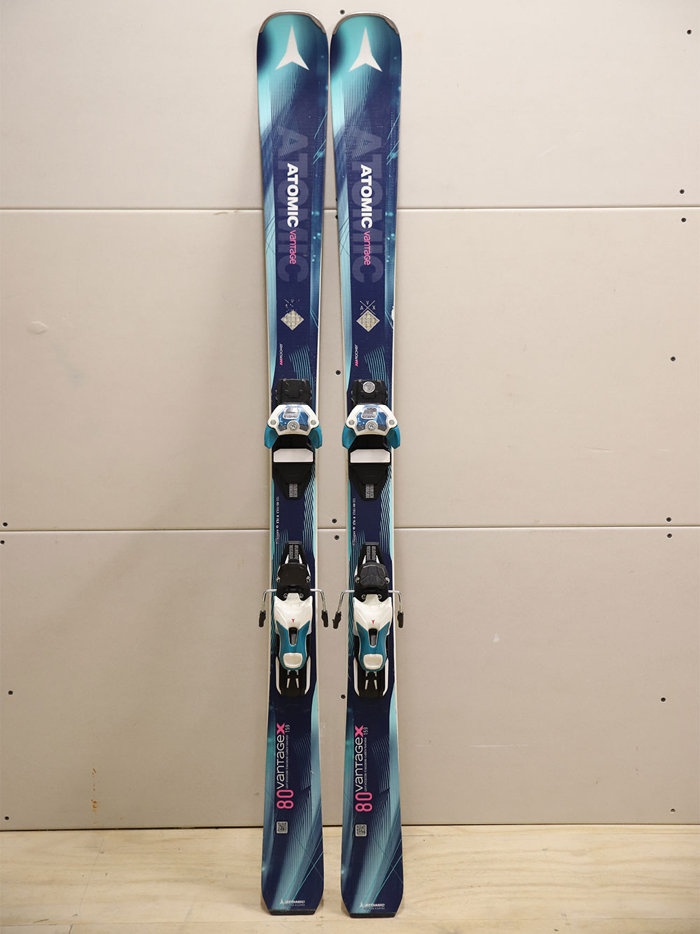 Ski's voor dames online kopen bij Duijvestein